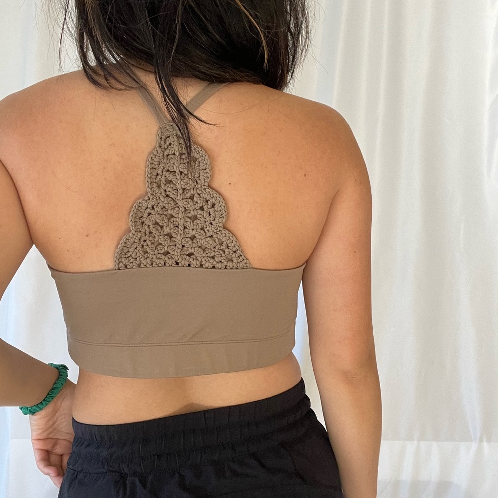 Carbon38 crochet bra top size m